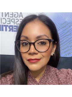 Ana Elizabeth  Heredia Flores - RE/MAX HG Elite