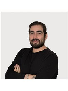 Broker/Owner - Fernando Ugalde - RE/MAX Daia