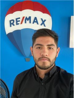 Cristian Michael Rodríguez Bustamante - RE/MAX Contacto