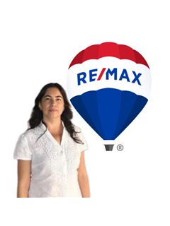 Delia Padilla Reyna - RE/MAX Casas
