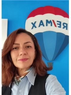 Lorena Camacho Guzmán - RE/MAX Contacto