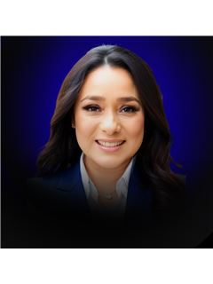 Broker/Owner - Lili Vélez  - RE/MAX Metamorfosis