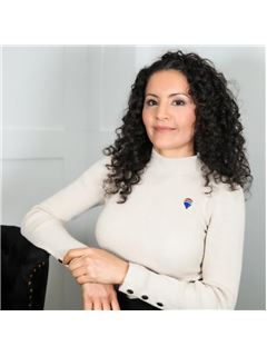 Lucila  Lugo - RE/MAX HG Elite