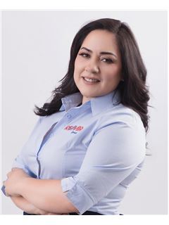 Erika Anaya Garcia - RE/MAX Premier