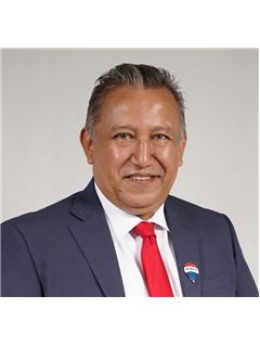 Jorge Adalberto  Lucio Valle  - RE/MAX Puerta de Hierro