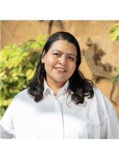 Lidia Sarai Terrazas Novella - RE/MAX Lifestyle
