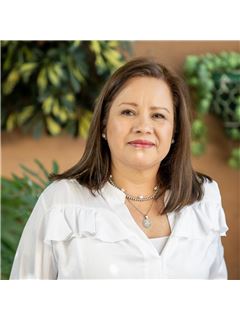 Magdalena Bolivar Barajas - RE/MAX Lifestyle