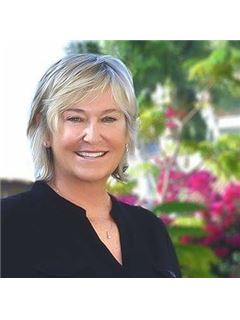 Judy Wagner - RE/MAX Cabo Sanctuary R. E.