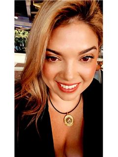 Priscila Villagómez linares  - RE/MAX Guizar