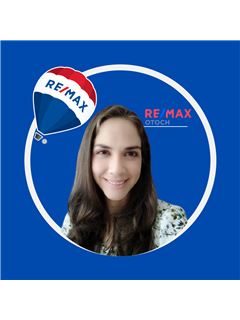 Alexandra Bressanuti Sanchez - RE/MAX Otoch