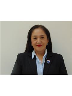 Karla  León Zamudio  - RE/MAX Satelite