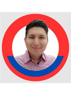 Erik Salvador Muñoz  - RE/MAX Supreme