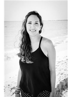 Andrea Corina Garza Rodríguez - RE/MAX Maya
