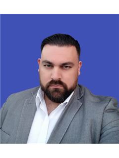 Christian Canales Diaz - RE/MAX Instantips