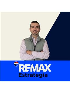 Oscar Benitez Vences - RE/MAX Estrategia