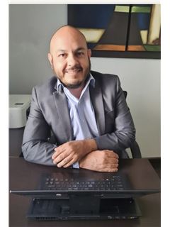 Luis Miguel Humaran Perez - RE/MAX Habitar Plus