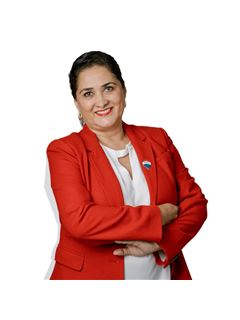 VERONICA DE LA SOLEDAD  LUEVANOS SALAS  - RE/MAX Laguna