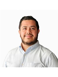 Ivan Trujillo - RE/MAX Be