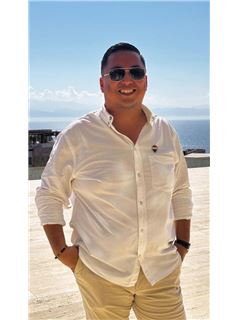 Antonio Rodríguez Salas - RE/MAX On The Bay