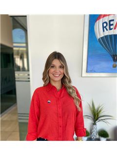 Eneida Obregon Yepiz - RE/MAX Espacios Hábitat