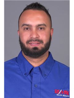 Juan Diego Giraldo Rios - RE/MAX Baja Realty