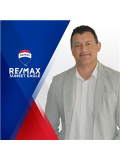 Arturo Alvarado Gomez - RE/MAX Sunset View