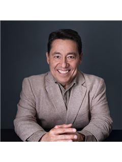 经纪人/所有者 - Flavio Diego Sandoval González - RE/MAX La Costa Realtors