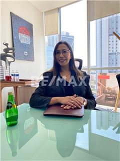 Brenda Gómez García - RE/MAX Puerta de Hierro