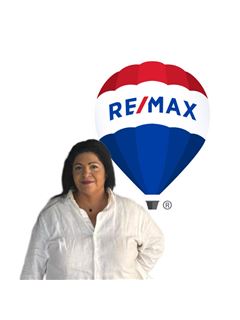 Tania Moreno Díaz - RE/MAX Casas