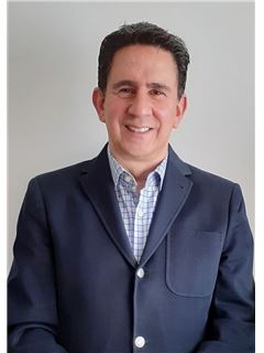 Rodrigo VázquezBracho Bisogno  - RE/MAX Guizar