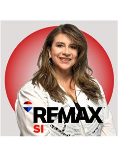 Alejandra González Moreno - RE/MAX SI