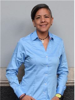 Ilse Bernal Uribe - RE/MAX Blue