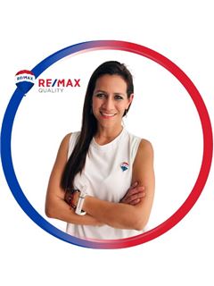 Tania Pech Palacios  - RE/MAX Quality
