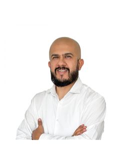 Salvador  Torres - RE/MAX Daia