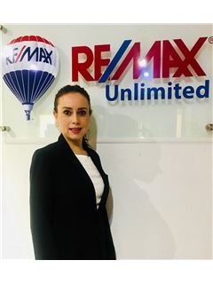Liliana Corral - RE/MAX Unlimited