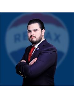 Bruno  Fernandez De La Mora - RE/MAX Activa
