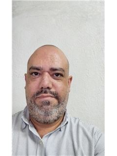 Roberto Emmanuel Escamilla Orozco - RE/MAX Conecta