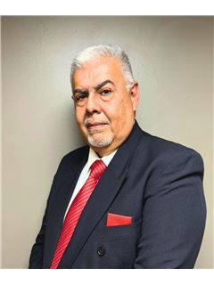 Jose Alberto Sierra Hernandez - RE/MAX Arcos