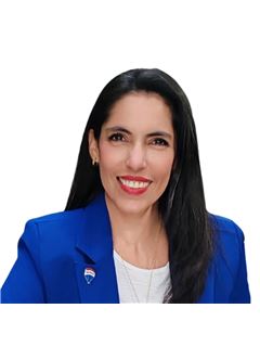Mariela Muñoz - RE/MAX Homelife