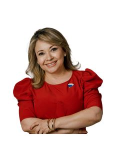 ANA LUISA  SEGOVIA BATRES  - RE/MAX Laguna