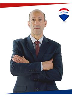 เจ้าของสำนักงาน - Francisco Alcántara Rodríguez - RE/MAX Real Estate Consul..