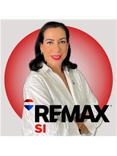 Leticia Mora - RE/MAX SI