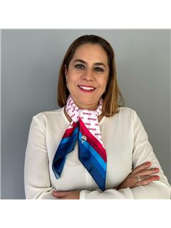 Berenice Córdoba Benavides - RE/MAX Vanguardia