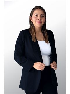 Merari Betsabe Juarez Sanchez - RE/MAX Centurión