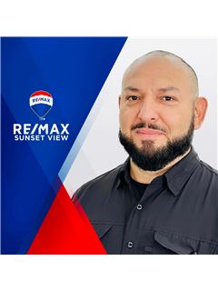 Josue Gabriel Garcia Orantes - RE/MAX Sunset View
