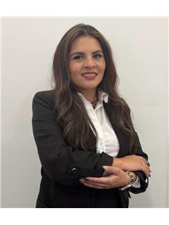 Leslie  Lopez  - RE/MAX Be