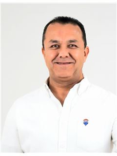 DIONICIO SAUCEDO BARDAN - RE/MAX Laguna