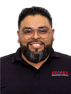 Alfredo Ángel Perez - RE/MAX Espacios Hábitat
