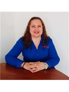 Thania Lessieur Garcia - RE/MAX Premier