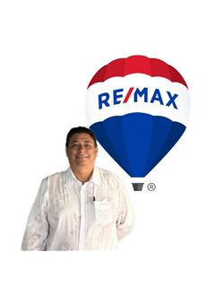 Juan Javier Pérez Alarcón - RE/MAX Casas